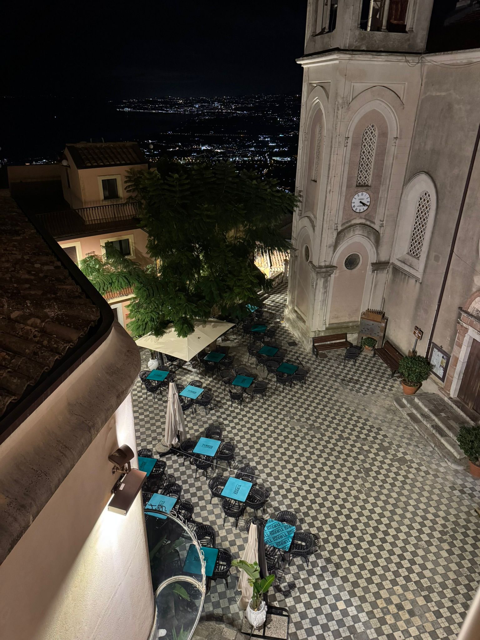 Taormina auf Sizilien: Abendstimmung, Gassen und besondere Atmosphäre
